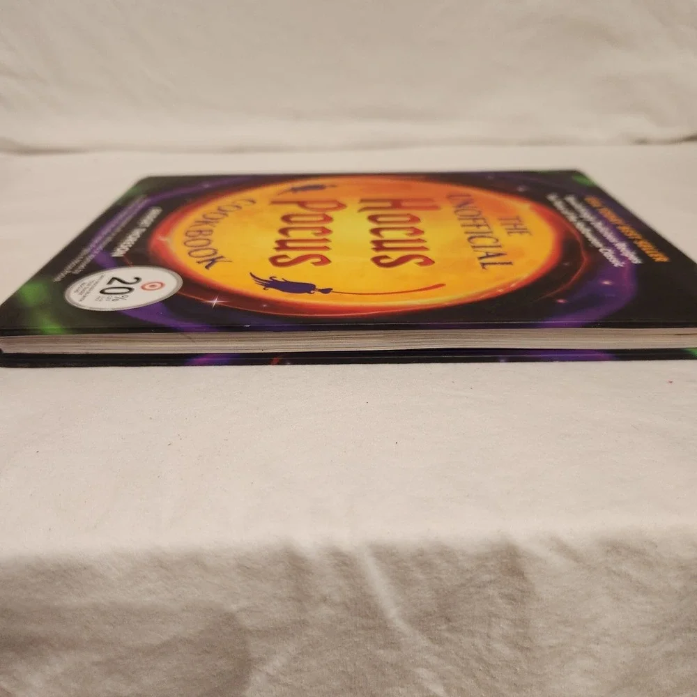 The Unofficial Hocus Pocus Cookbook 50 Bewitchingly Delicious‎ Recipes
